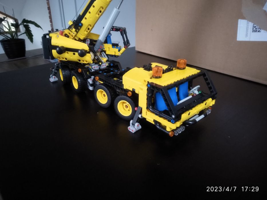 42108 Mobile Crane LEGO Technic