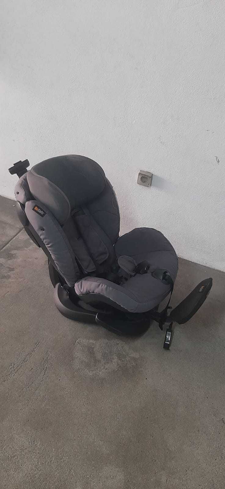 Cadeira auto BeSafe IZI PLUS sem ISOFIX