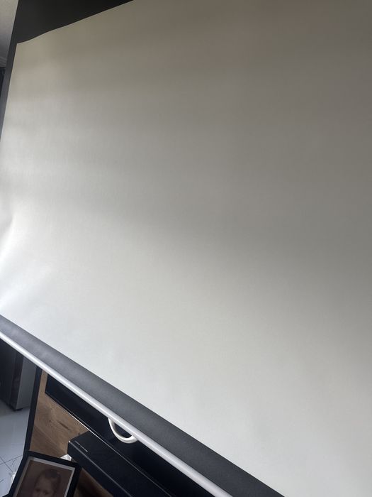 OPTOMA Ekran ręczny do projektora 92" 16:9