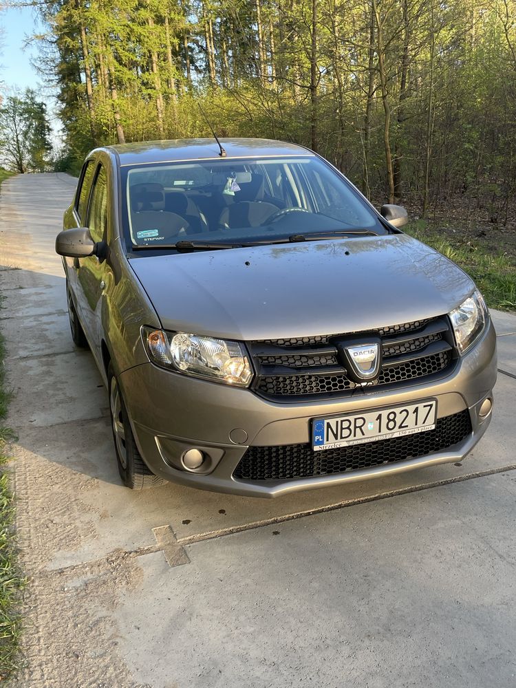 Sprzedam Dacia Sandero z 2012 roku