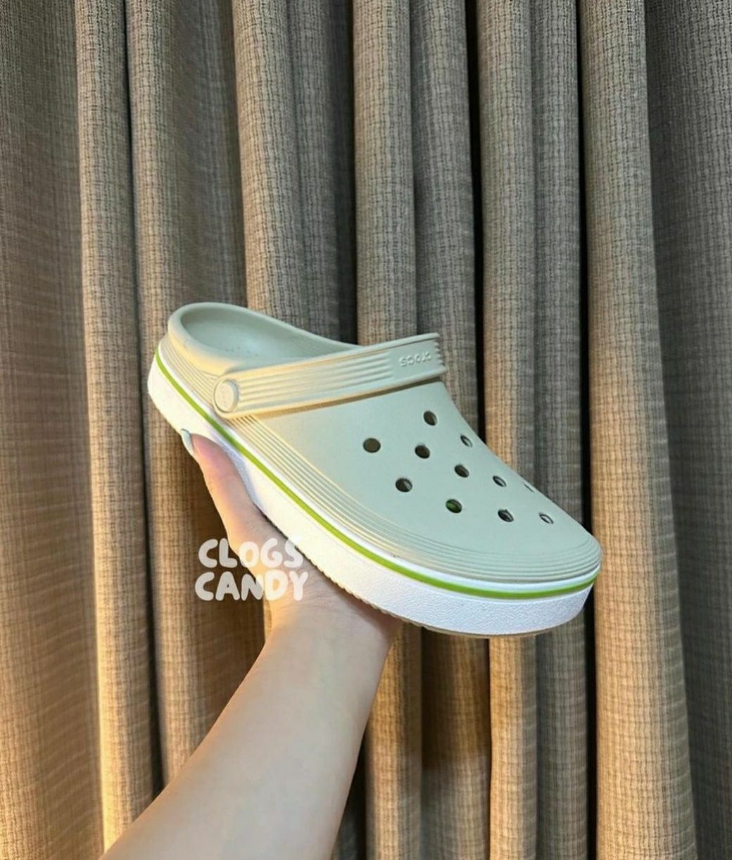 Крокси Off Court Clog Original