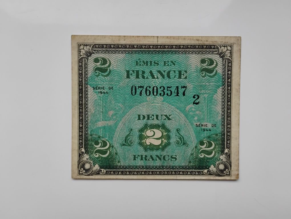 Banknoty Francja - 2 szt. po 2 franki z 1944/1945 r. -strefa militarna