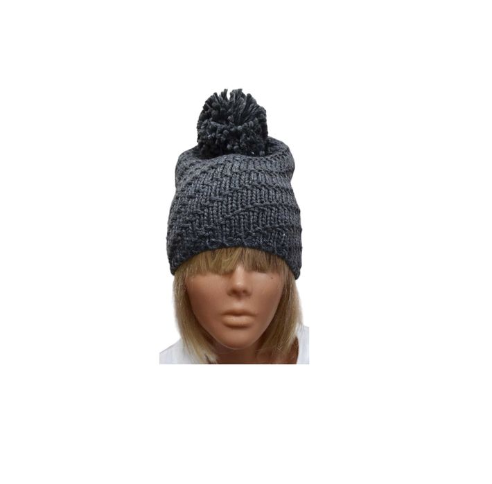OVS szara czapka damska zimowa z pomponem rozm. uniwersalny