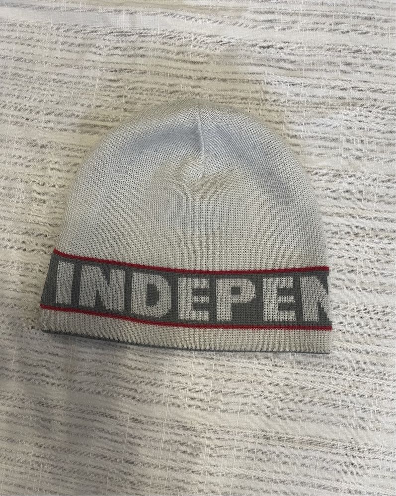 шапка independent hat