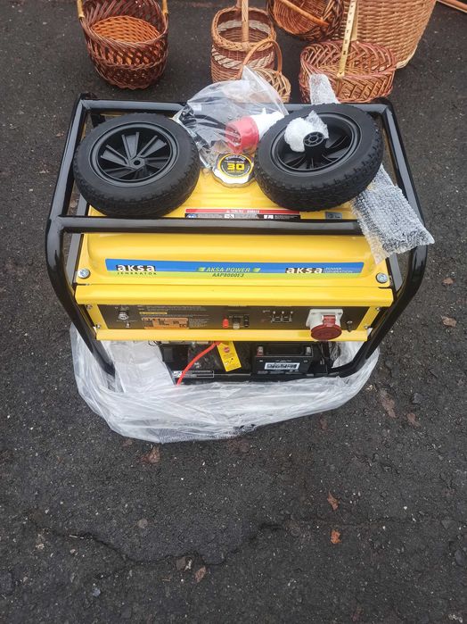 Генератор бензиновий Aksa AAP8000e3 220/380 в наявності