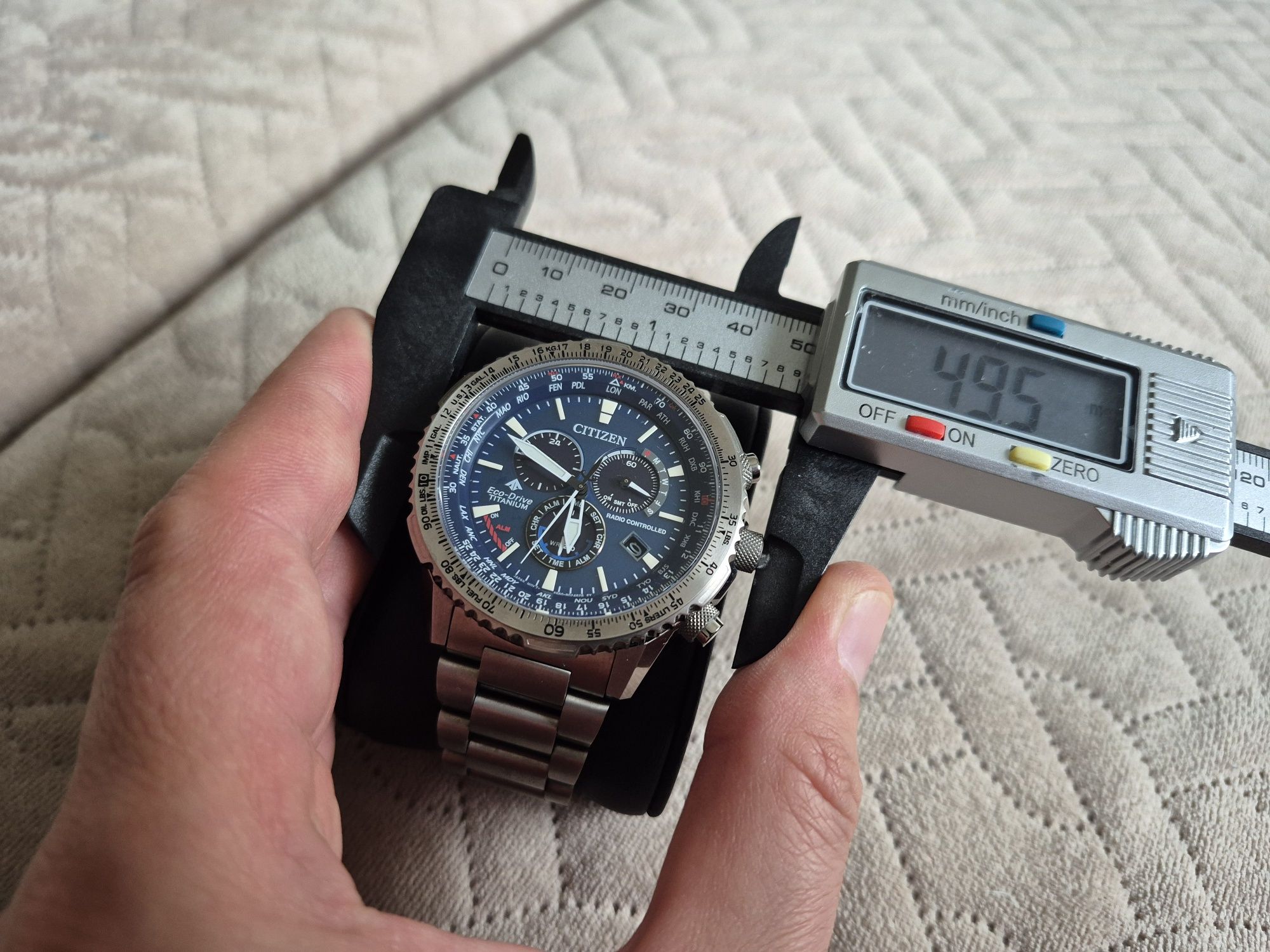 Citizen CB5010-81L