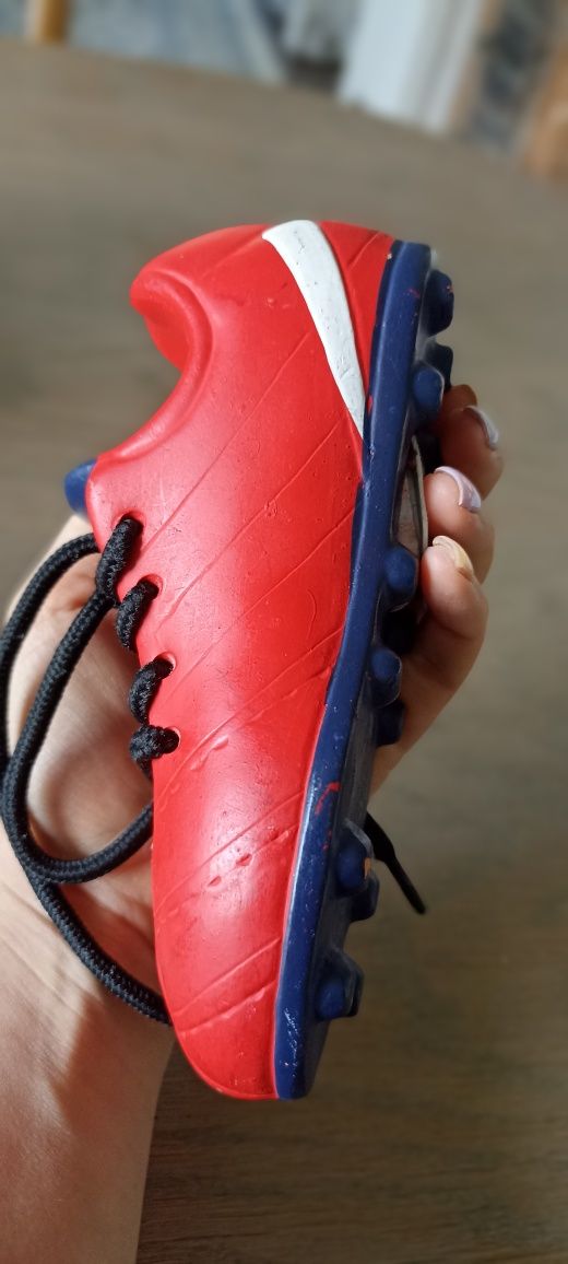 Skarbonka Buty korki