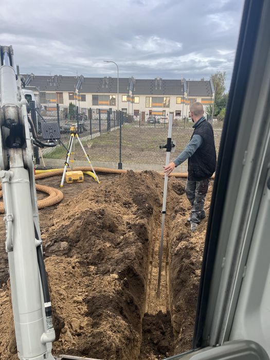 Drenaż zbiorniki szamba montaż uslugi minikoparka wywrotka