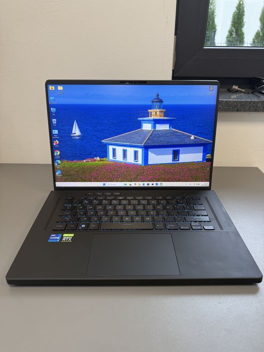 ASUS ROG Zephyrus gaming M16 i7-12700H 16GB 512 Win11 RTX3060 FV
