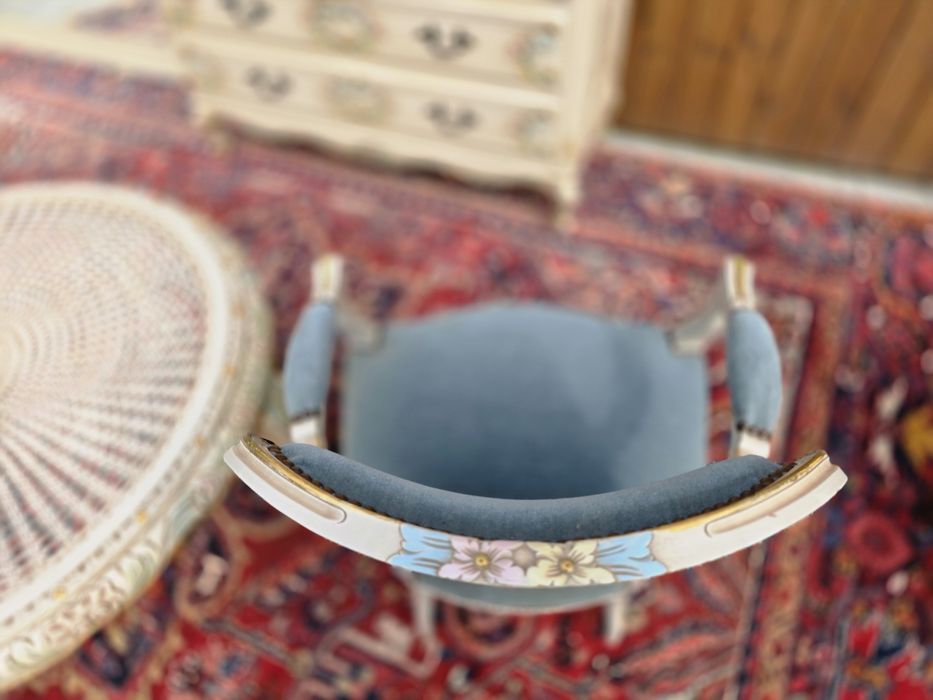 Francuski fotelik krzesło Ludwik niebieski kremowy #2073 Stylowy Węgró