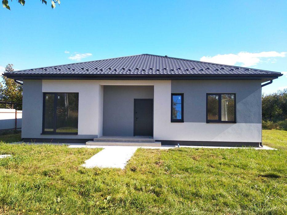 Продаж будинку з чистовим оздобленням