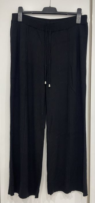 Max mara . Marella . Штани . Нові