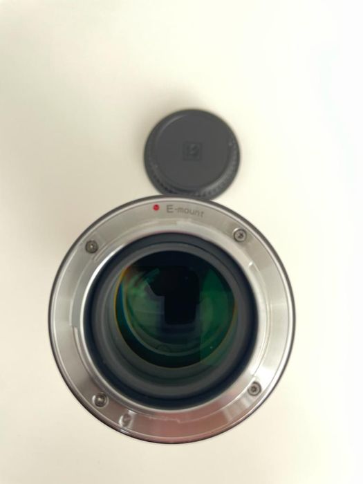 Objetiva SIRUI 24MM F/2.8 Anamorphic 1.33X SONY E-MOUNT