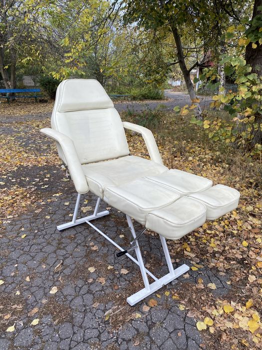 Меблі для салону краси