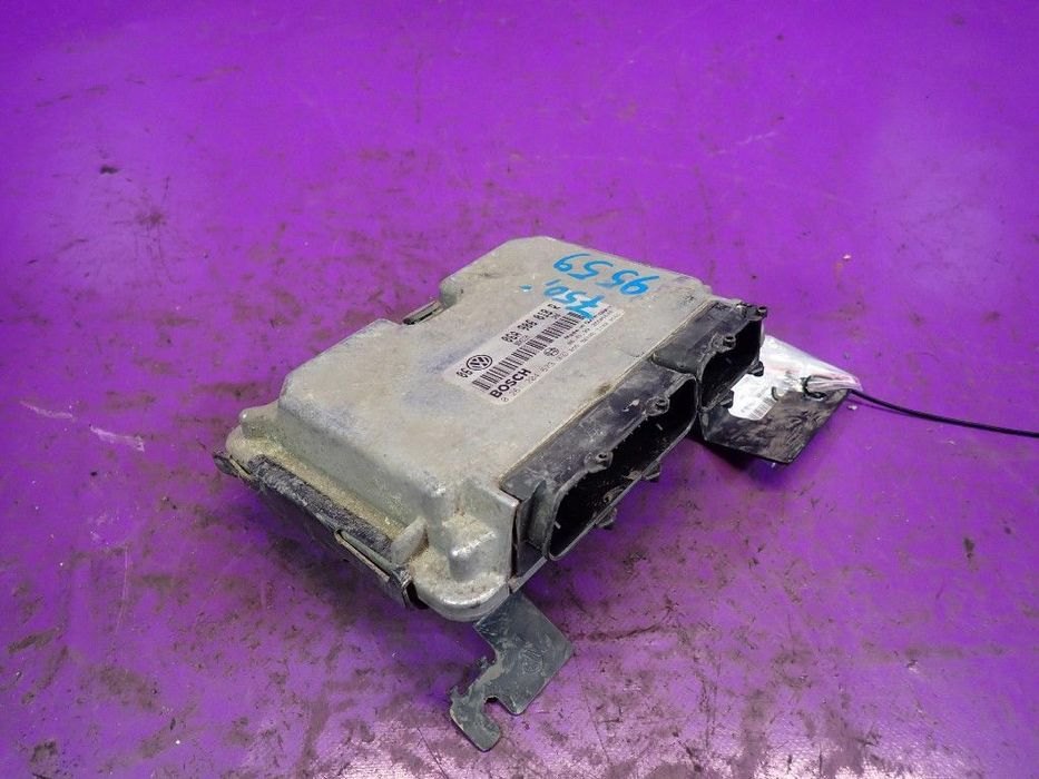 VW GOLF IV 4 97- 1,8T AGU KOMPUTER STEROWNIK SILNIKA 06A906018R 0261204673