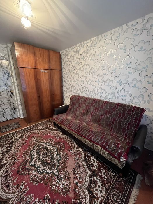 Продам кімнату в гуртожитку на вул.Самоквасова,3