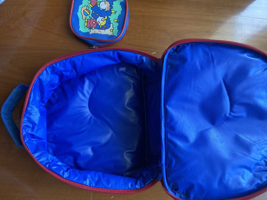 Conjunto lancheira e porta moedas criança klorane