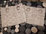 Conjunto de Cortinados brancos e cinza