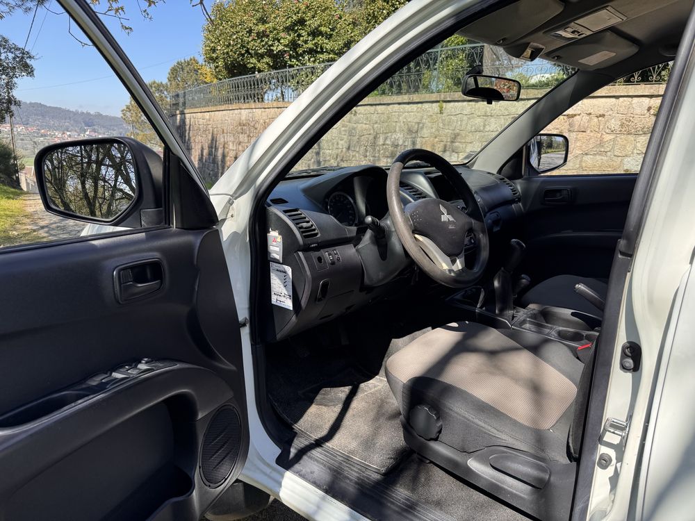 MITSUBISHI L200 / Strakar IV Pick-up (KA, KB) 2.5 DI-D 4WD