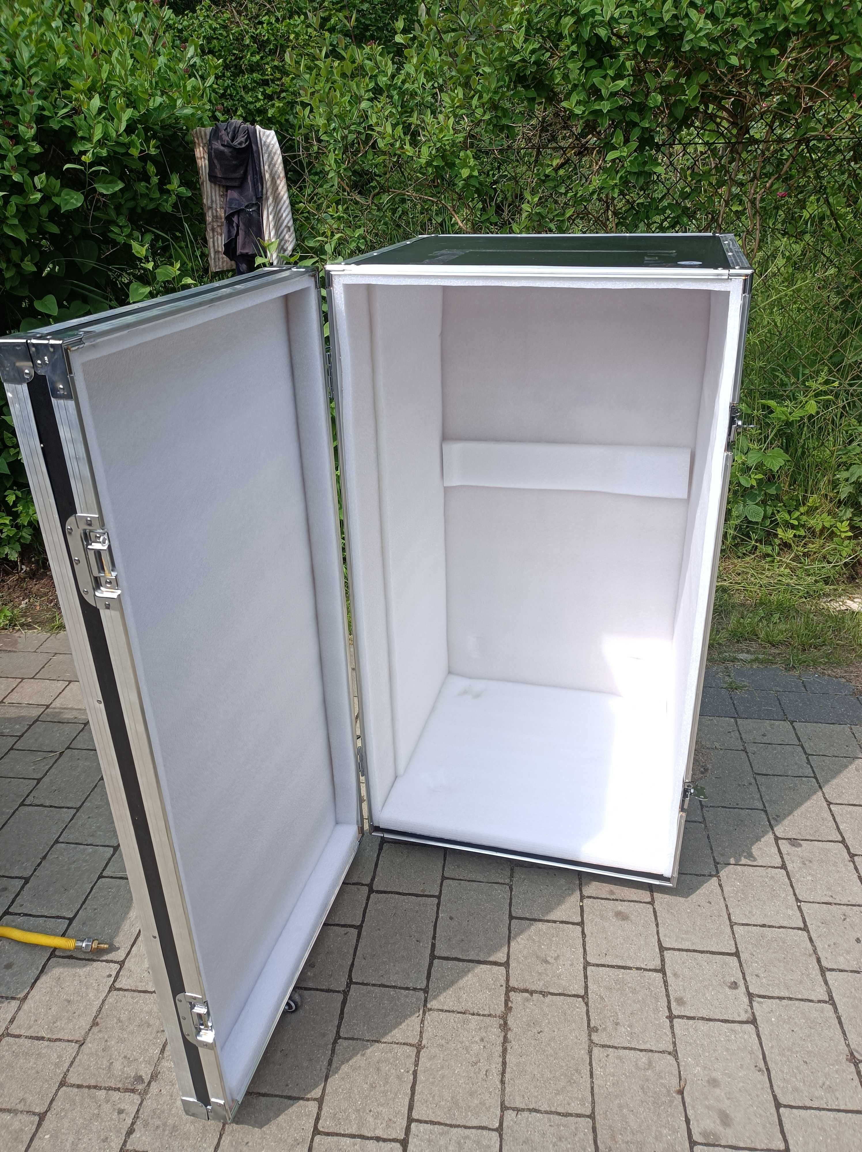 Skrzynia transportowa , case , walizka