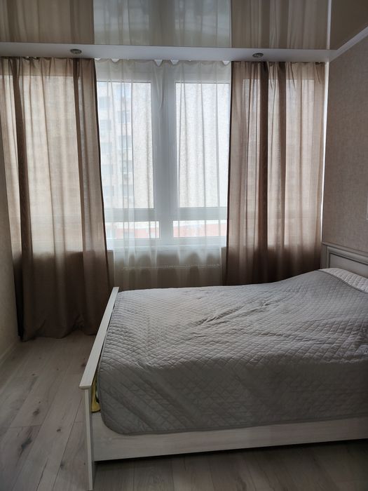 Здається двокімнатна квартира подобово від власника Київський район