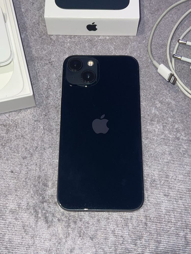 Iphone 13 bez rys + ładowarka, pudelko, szklo