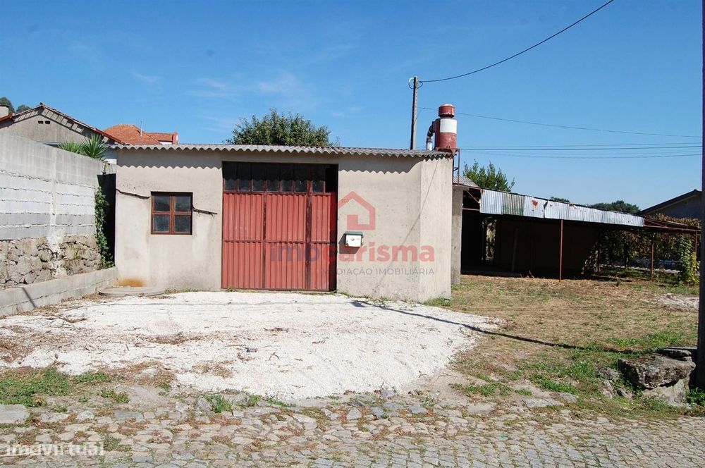 Armazém para Restauro em Penamaior, Paços de Ferreira