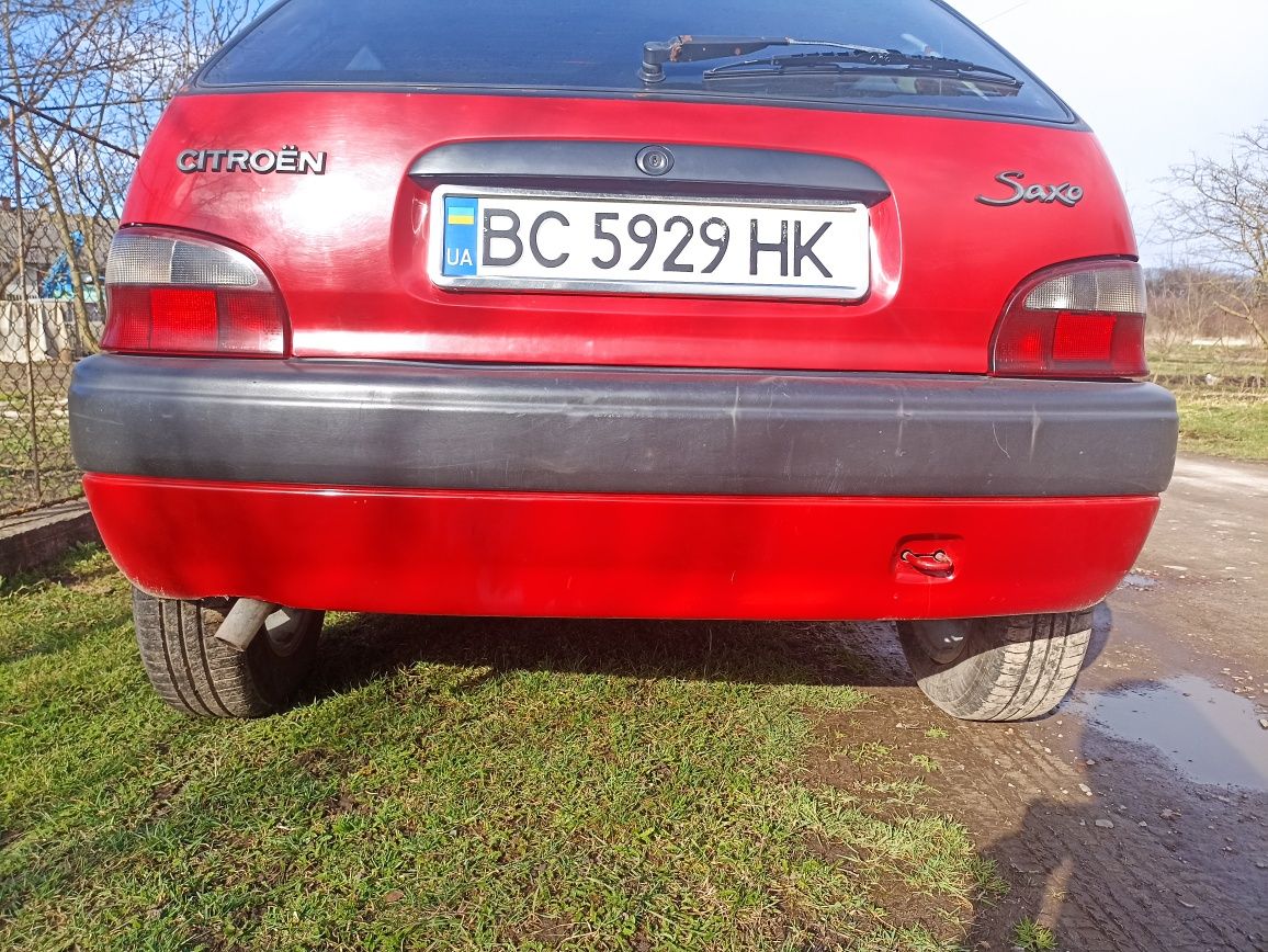 Citroen Saxo 1.1 макс комплект