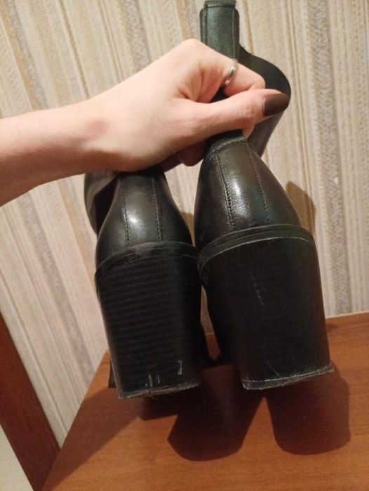 Ботильйони, черевики Zara