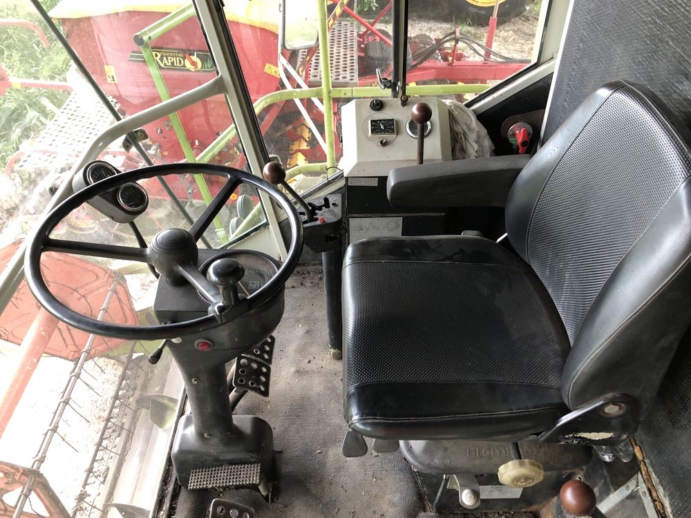 Комбайн Claas Dominator 66