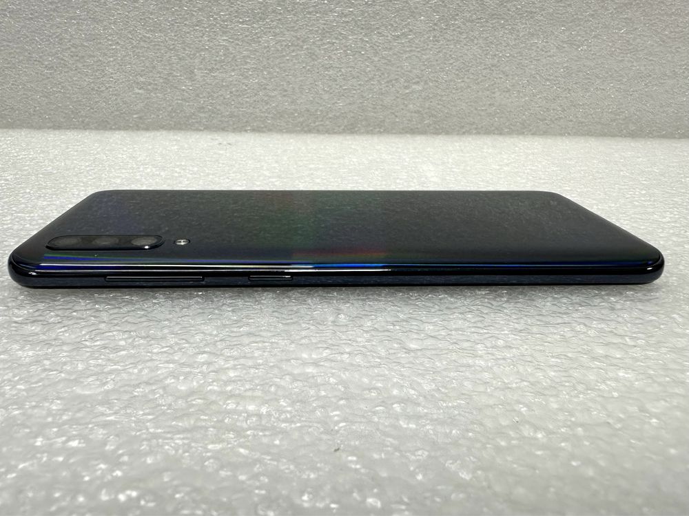 Смартфон Samsung Galaxy A50  4GB/128GB (SM-505FN/DS)