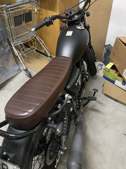 Motociclo MASH 125