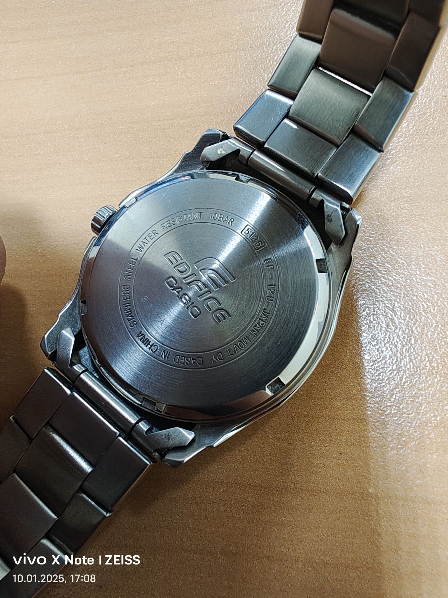 Продам часи  Casio.