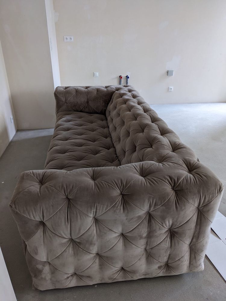 Sofa typu chesterfield - pikowana