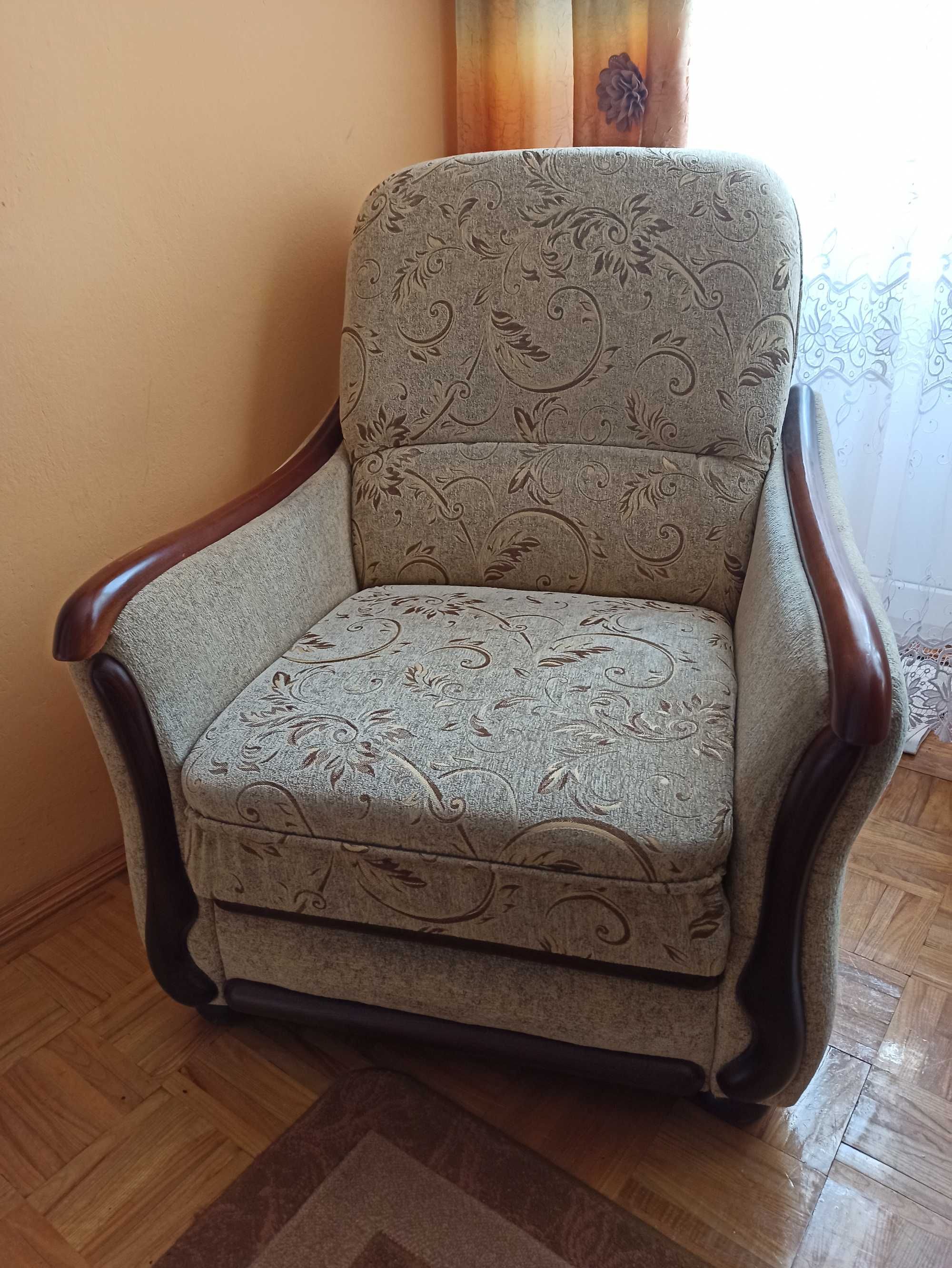 Zestaw mebli - sofa i dwa fotele