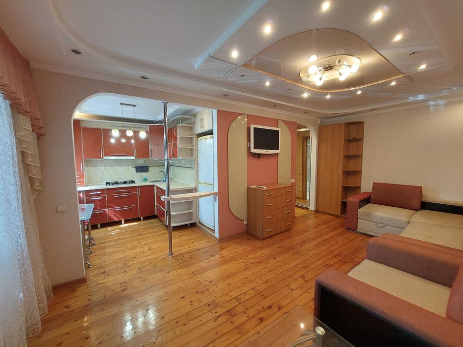 `1 кімн.квартира, центр, парк Бабаєва