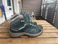 buty górskie quechua wodoodporne