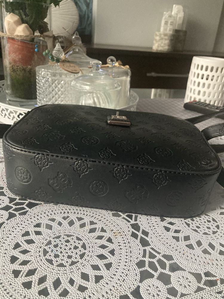 Torebka damska Guess