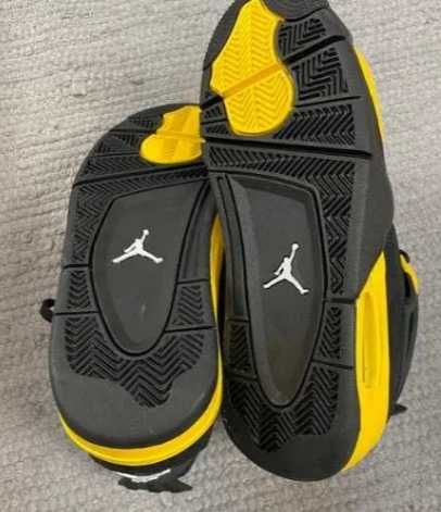 Buty_NIke_Jordan4Retro Thunder EU--40