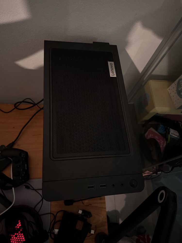 Vendo desktop gaming lenovo legion t5