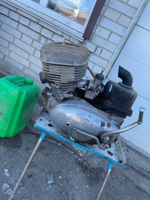 Двигатель, двигун иж планета 2,3,4