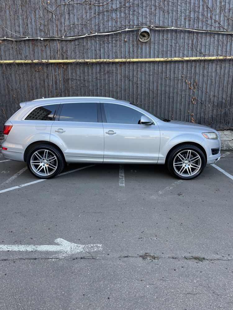 Audi Q7. 2012 год. 3.0 Tfsi