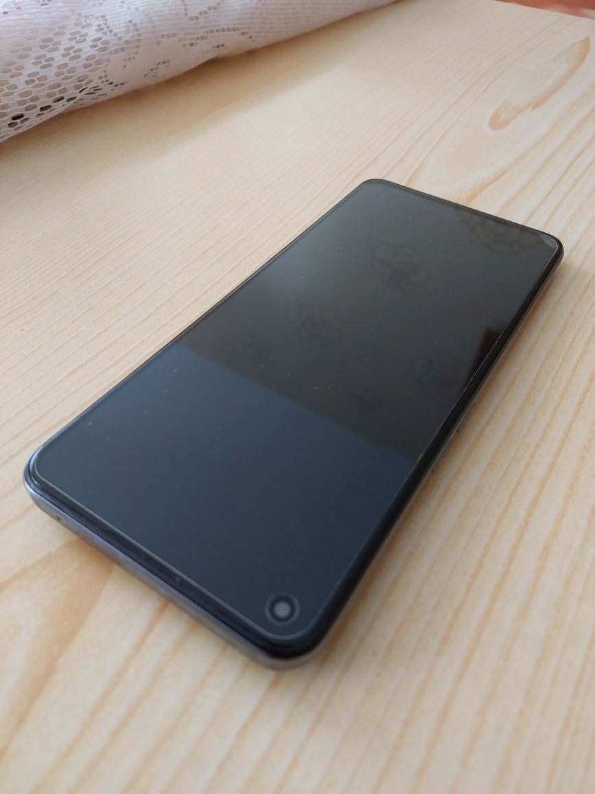 Realme GT 2 (8/128)