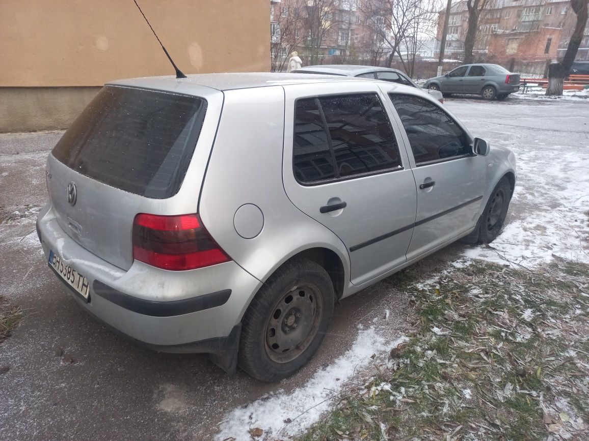 Volkswagen Golf 4 1.4