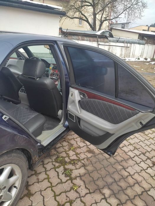 Mercedes Benz W210 2.0 газ/бензин Терміново