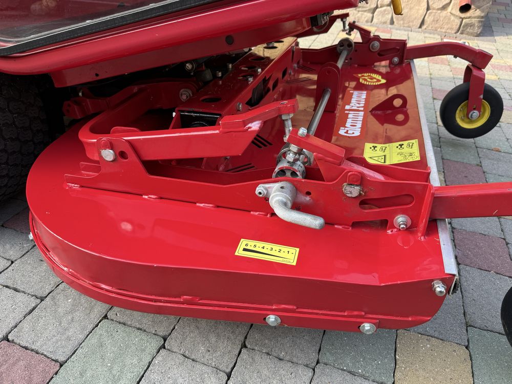 Садовий трактор , газоно косарка Gianni Ferrari