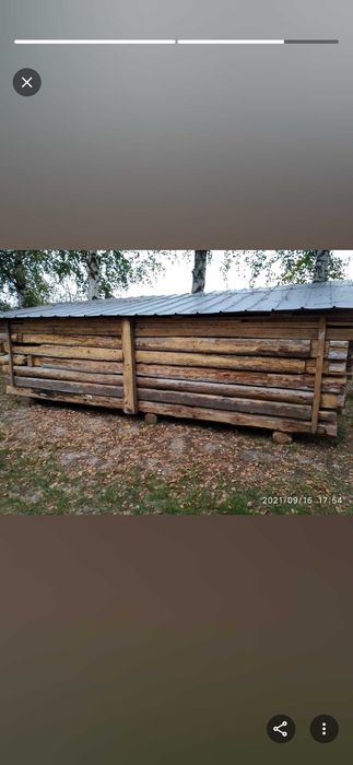 Bale z rozbiórki domu