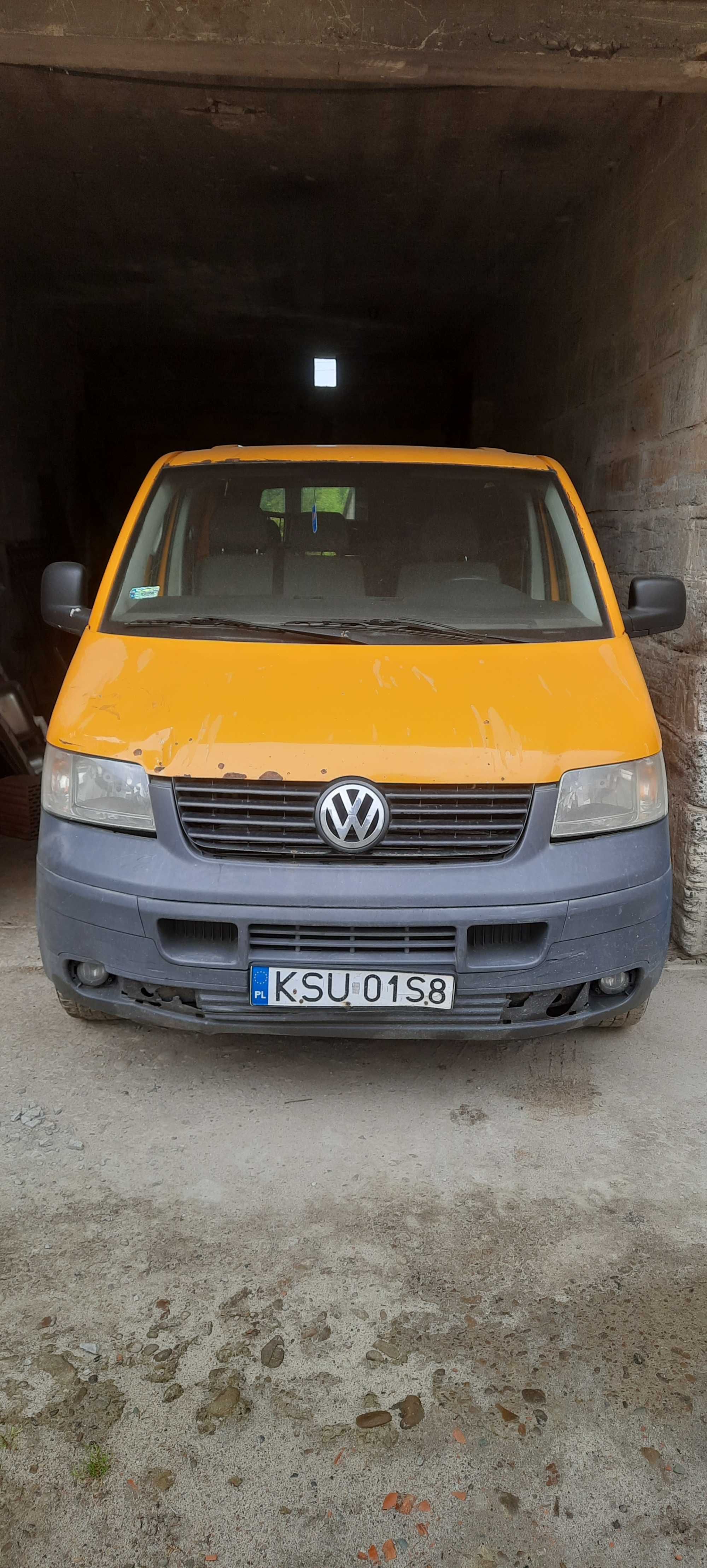 TRANSPORTER T5 9 os. 1.9tdi 2003r Vw