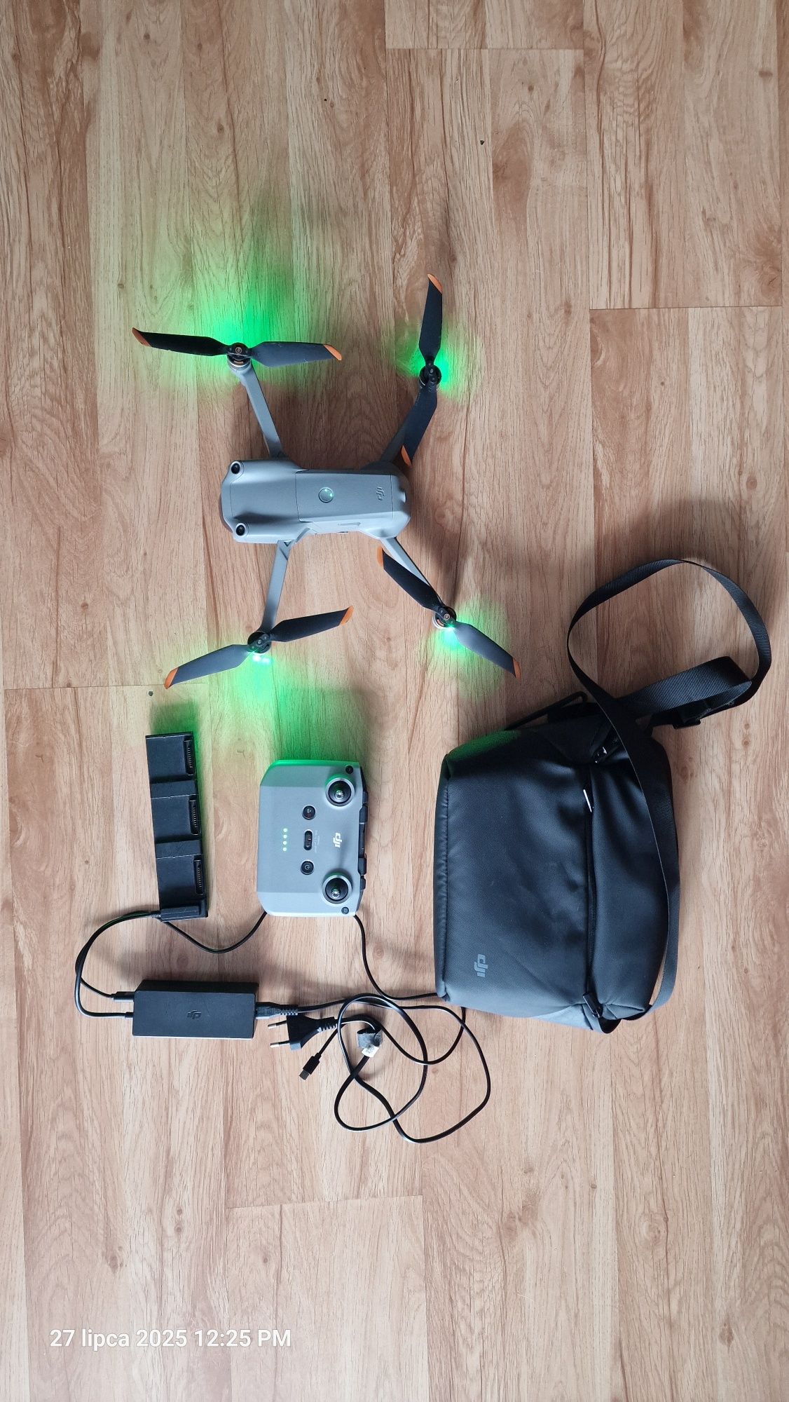 Sprzedam drona Dji Air 2S