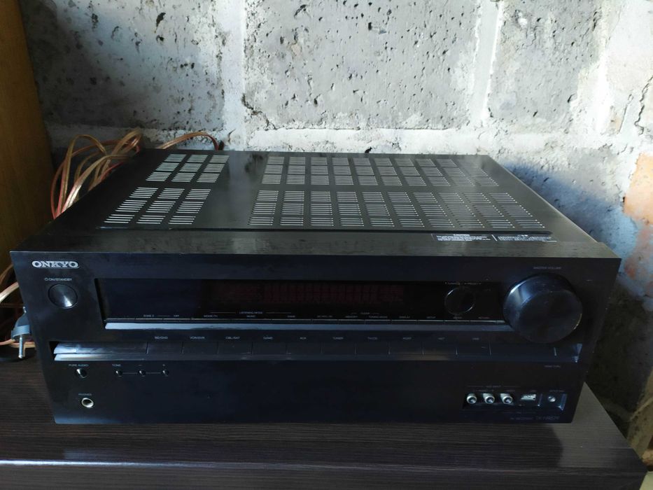 Amplituner Onkyo tx-nr579, kolumny i głośniki 5.0 M-Audio HTS-900